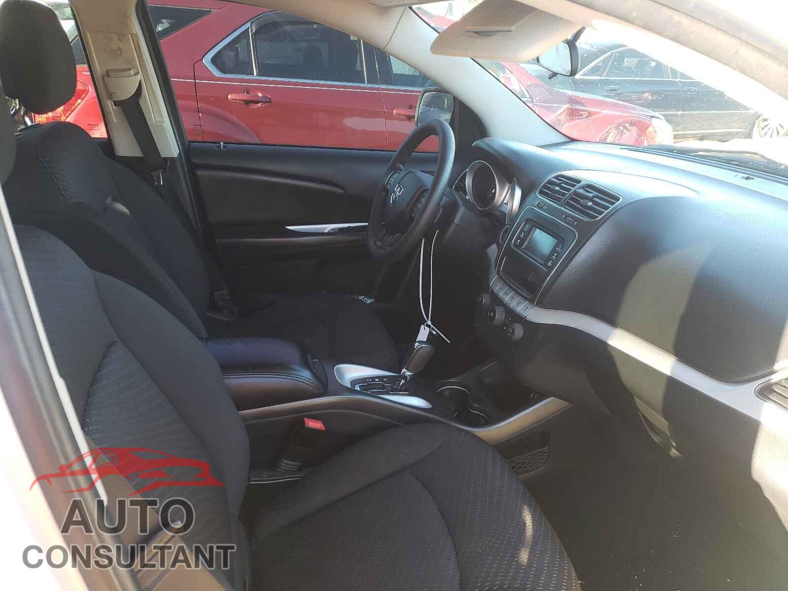 DODGE JOURNEY 2017 - 3C4PDCBG0HT531387