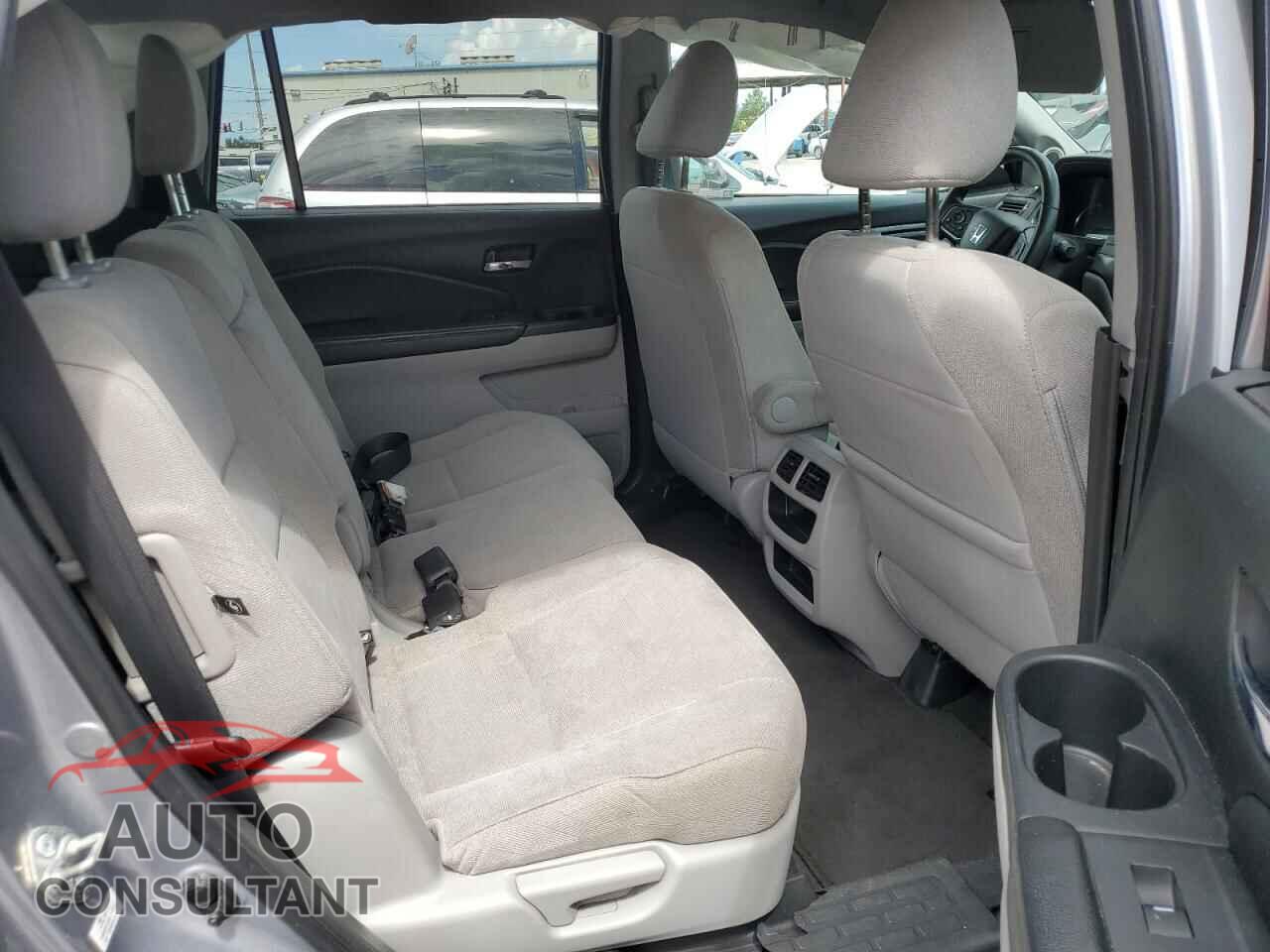 HONDA PILOT 2020 - 5FNYF5H10LB018564