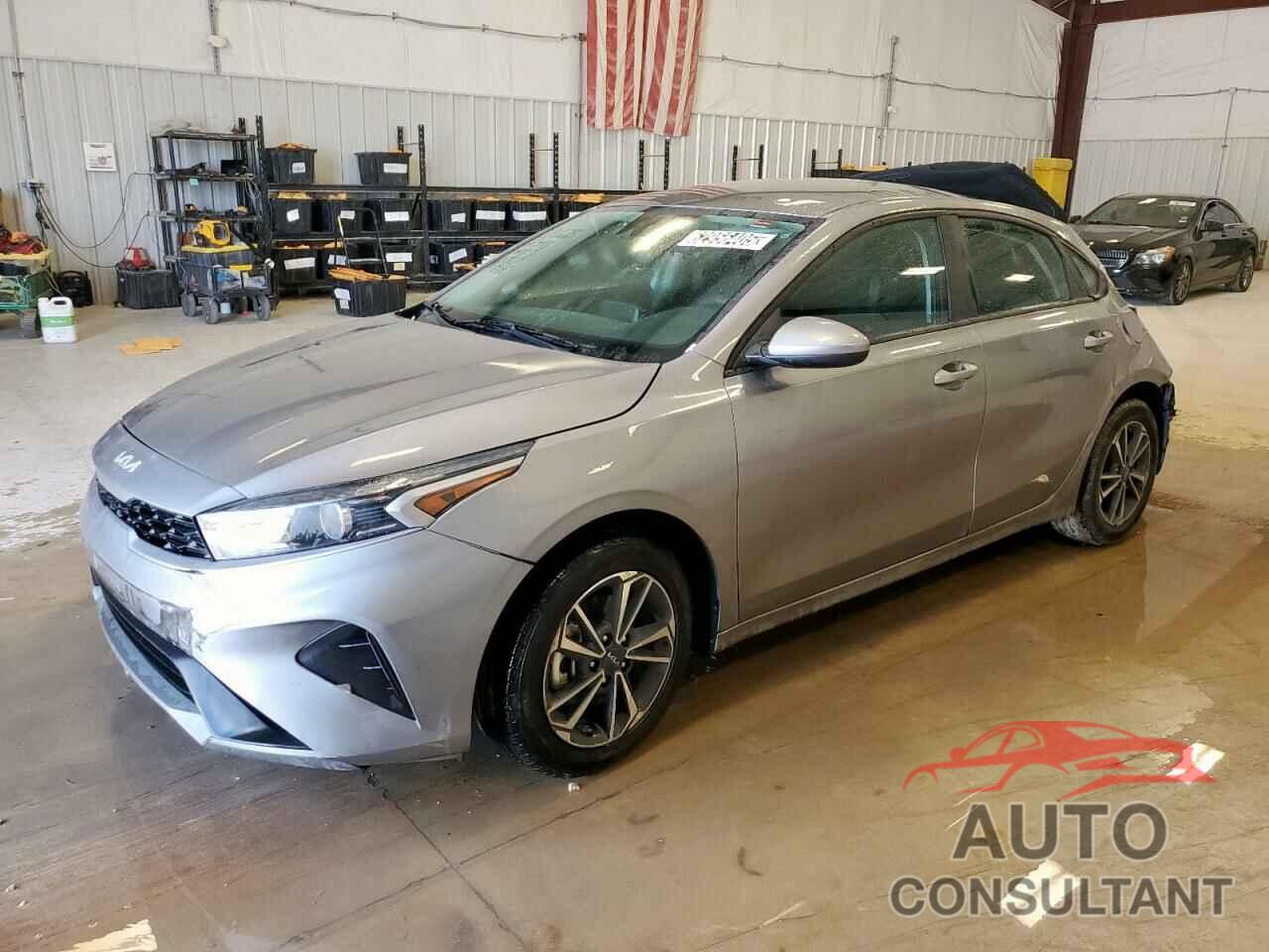 KIA FORTE 2023 - 3KPF24AD0PE566206