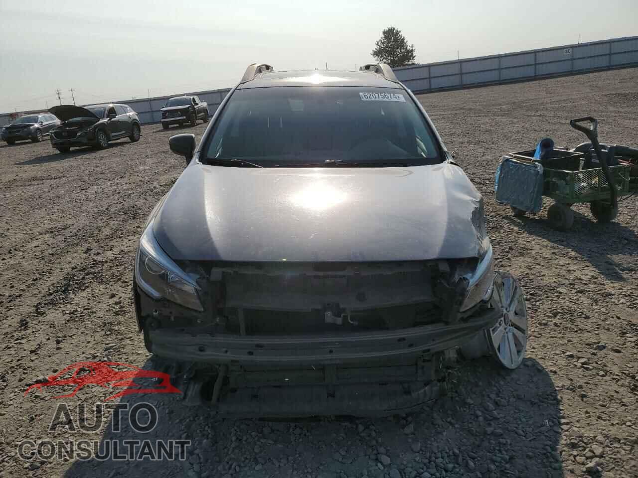 SUBARU OUTBACK 2018 - 4S4BSADC8J3275656