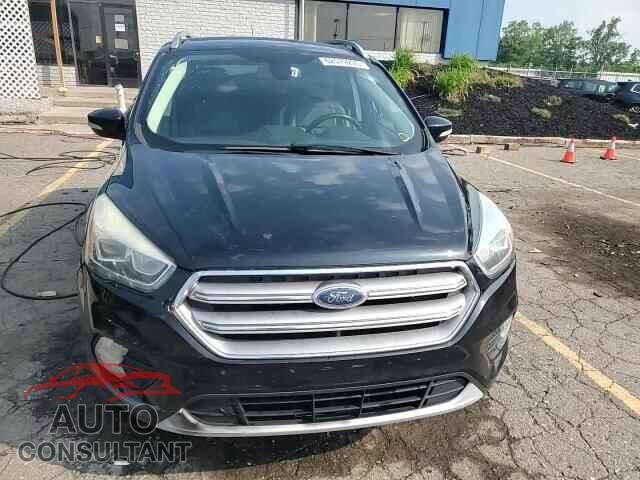FORD ESCAPE 2017 - 1FMCU0JD3HUD75593