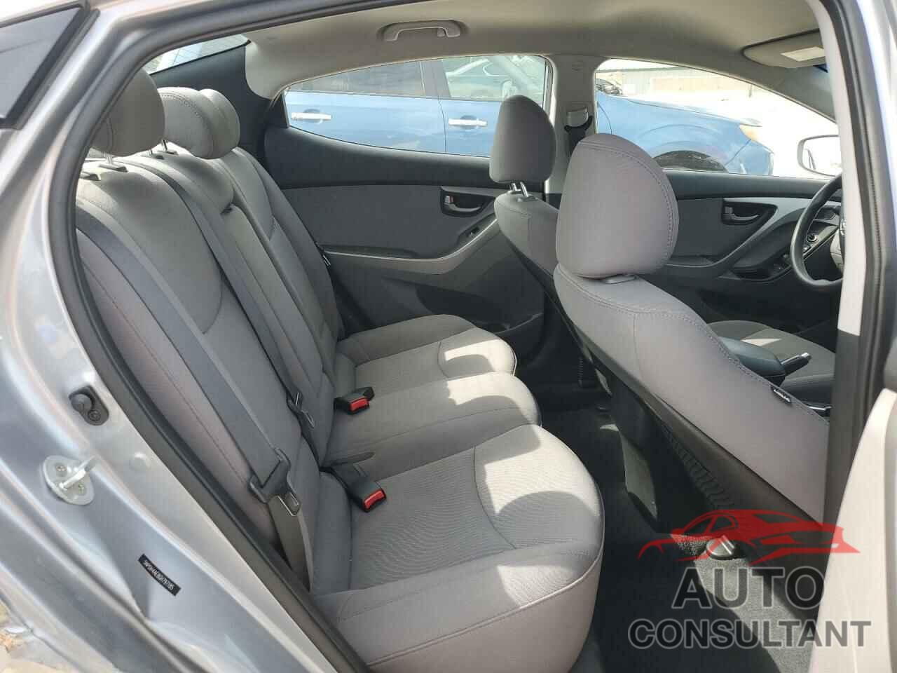 HYUNDAI ELANTRA 2016 - 5NPDH4AE8GH797185