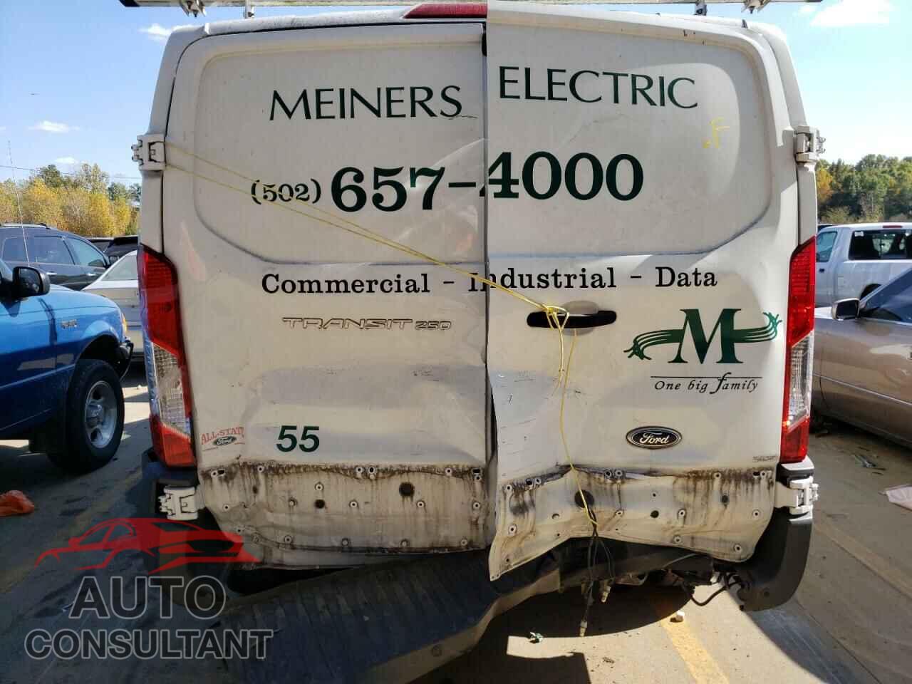 FORD TRANSIT 2017 - 1FTYR1ZM2HKB37283