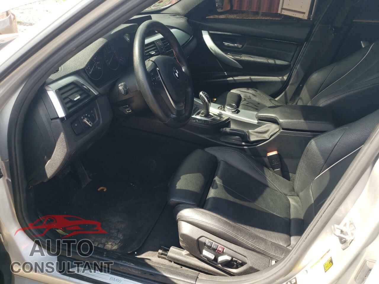 BMW 3 SERIES 2016 - WBA8E3C5XGK502524