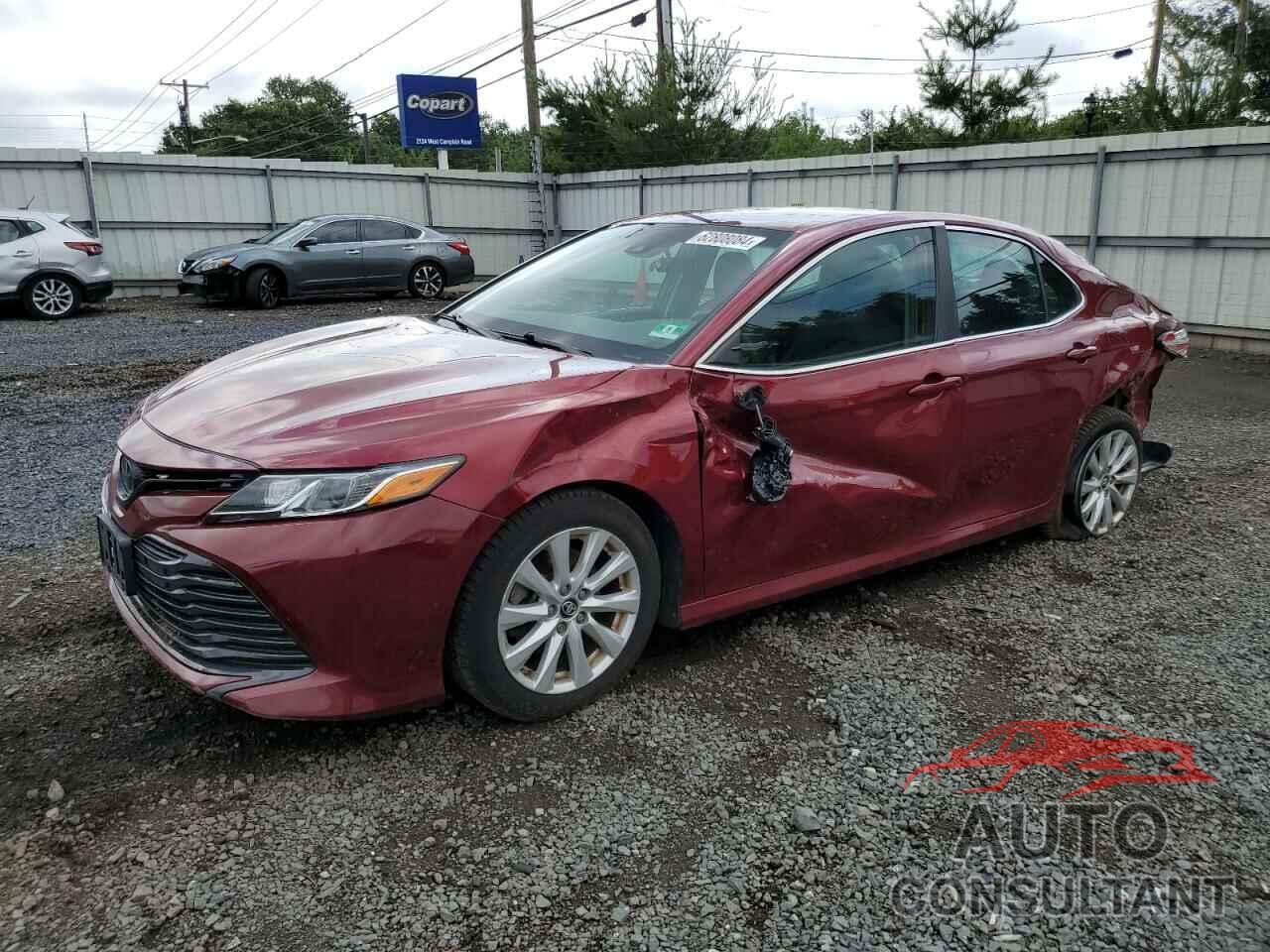 TOYOTA CAMRY 2018 - 4T1B11HK3JU678295