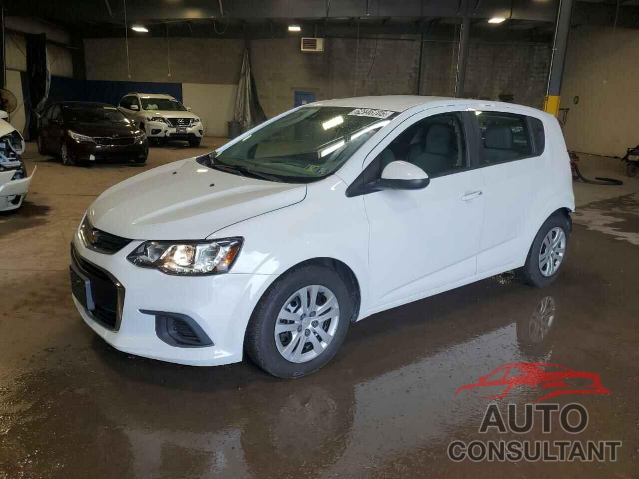 CHEVROLET SONIC 2019 - 1G1JG6SB1K4112926