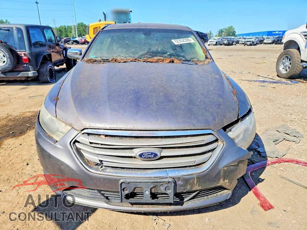FORD TAURUS 2013 - 1FAHP2F82DG200131