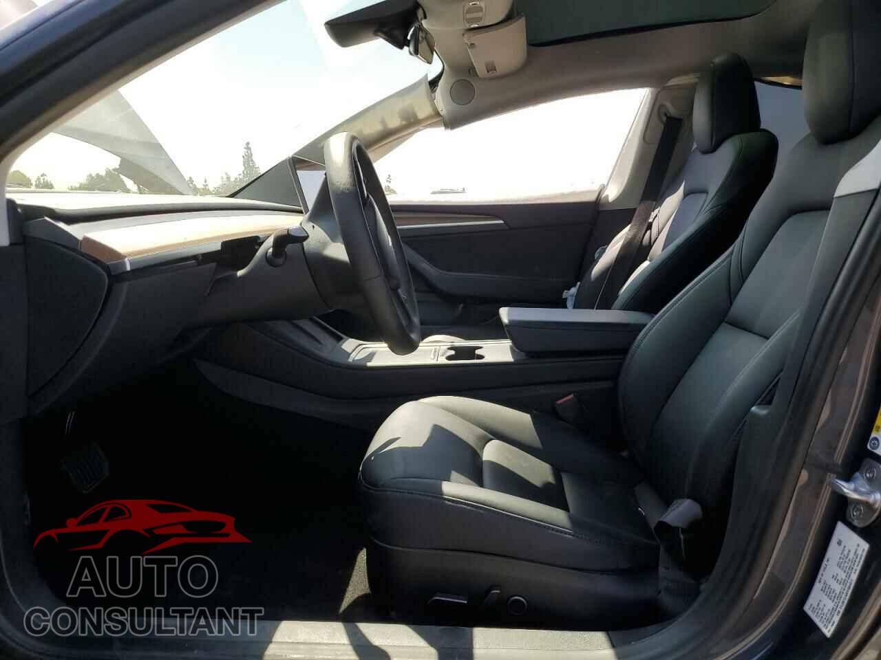 TESLA MODEL 3 2023 - 5YJ3E1EA0PF684971