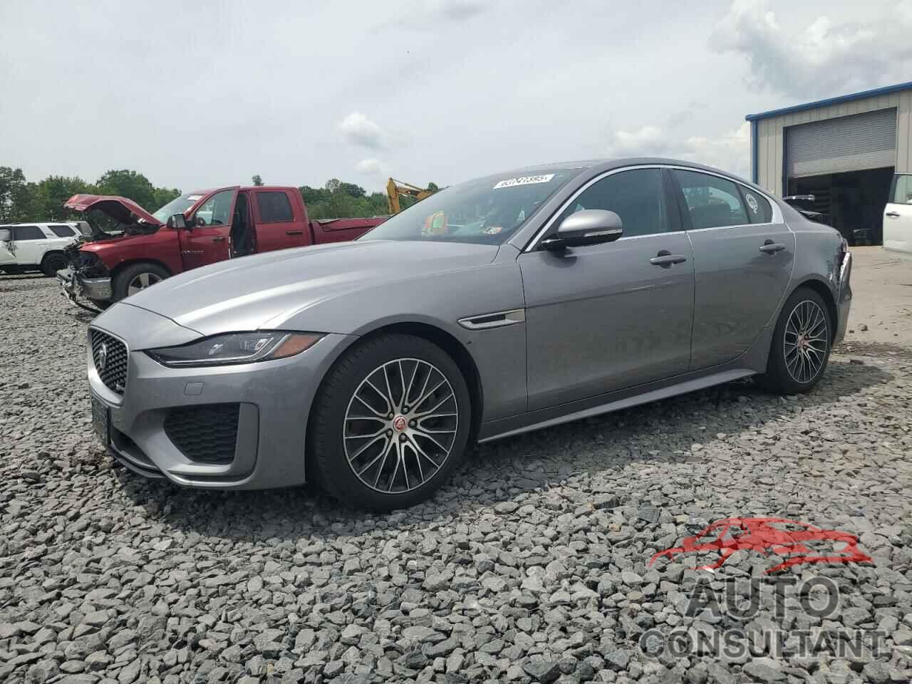 JAGUAR XE 2020 - SAJAT4GX3LCP62751