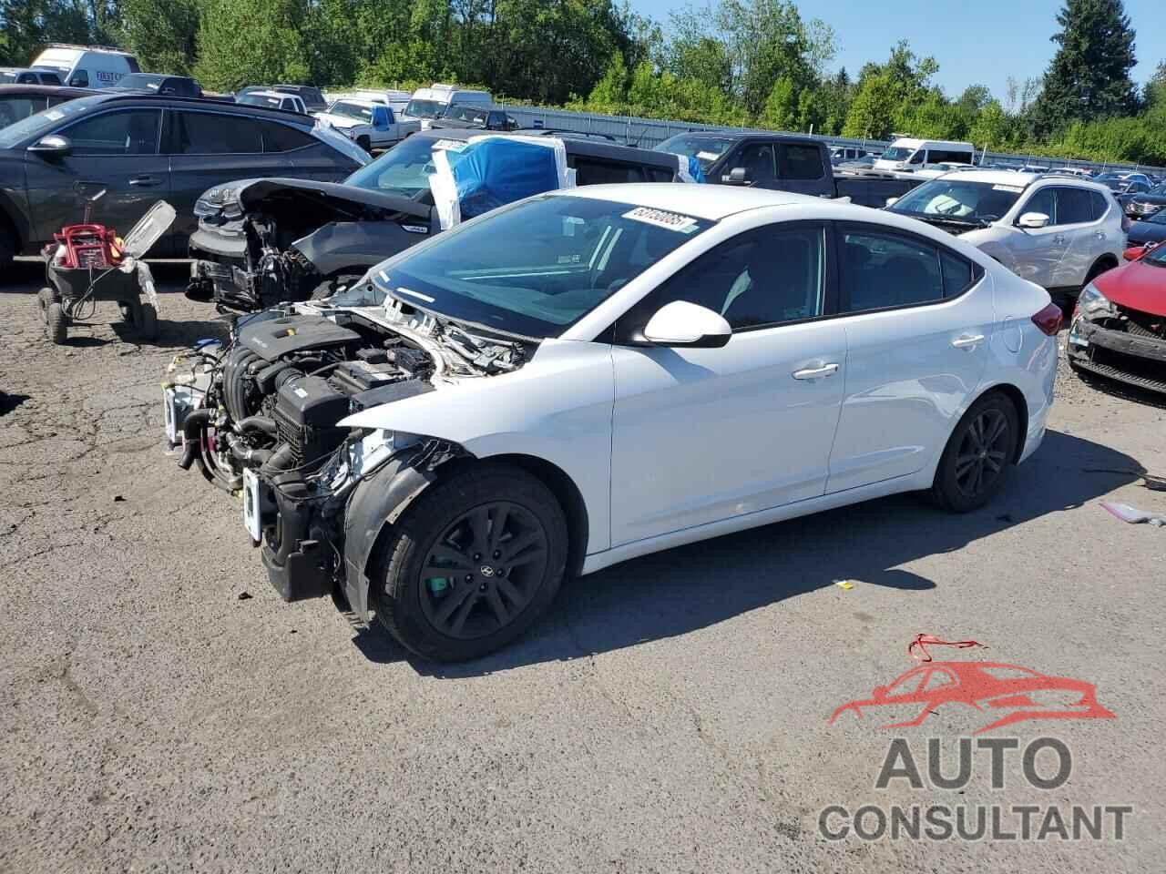 HYUNDAI ELANTRA 2018 - 5NPD84LF4JH220148