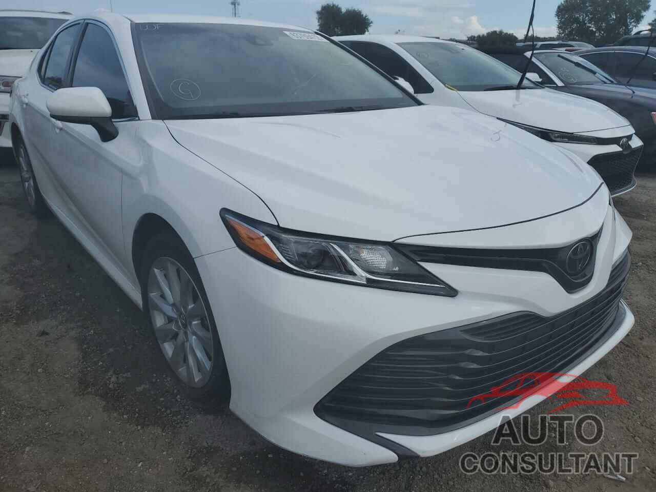 TOYOTA CAMRY 2019 - 4T1B11HK5KU244784