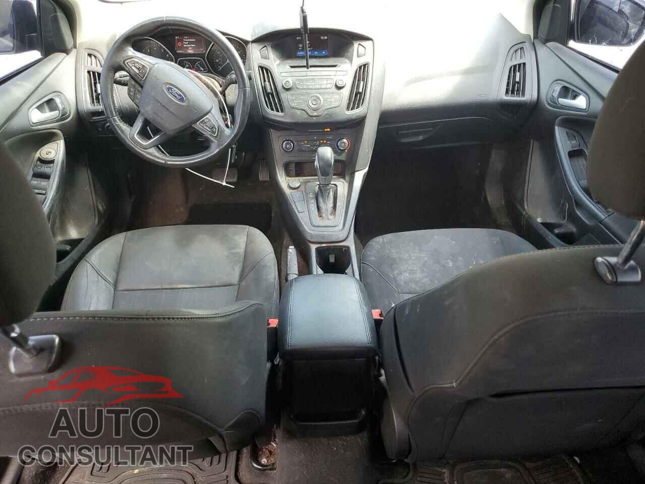 FORD FOCUS 2017 - 1FADP3F20HL302802