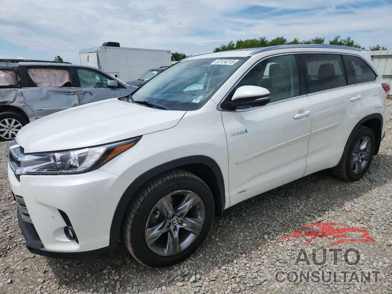 TOYOTA HIGHLANDER 2019 - 5TDDGRFH2KS060425