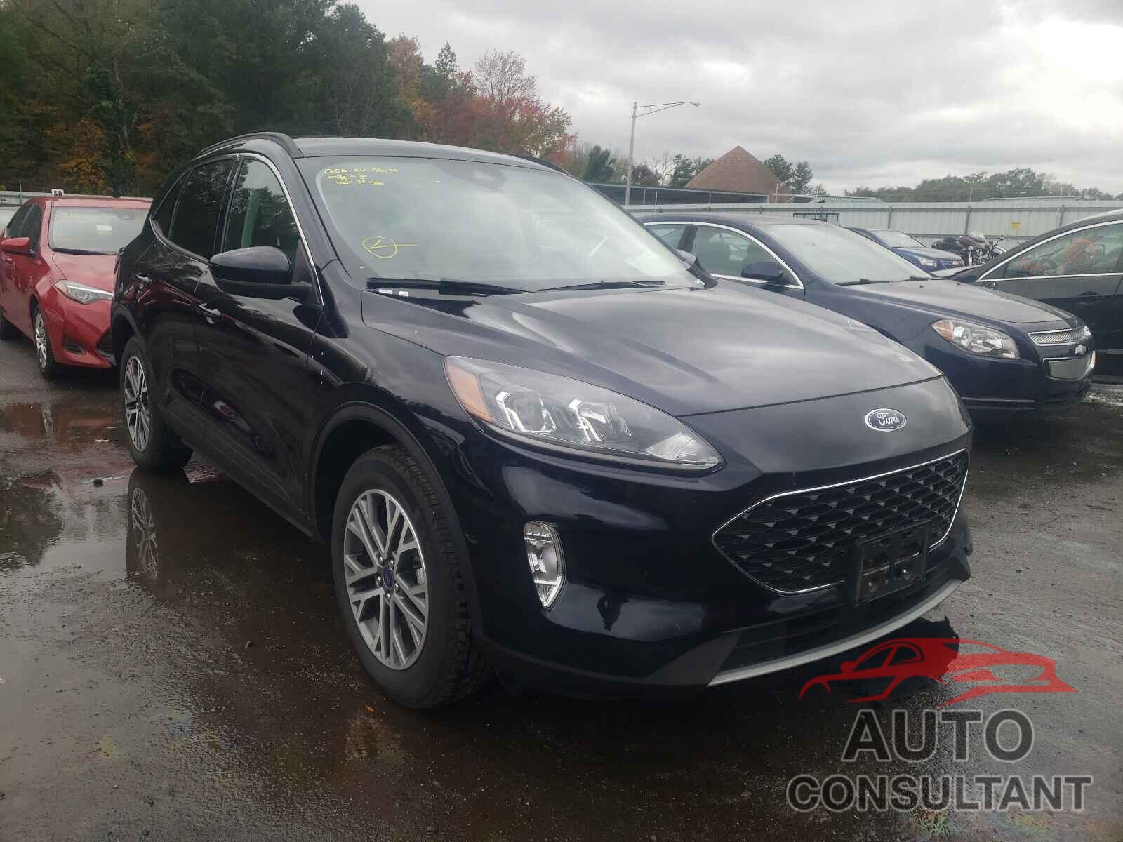 FORD ESCAPE 2021 - 1FMCU9H62MUA65604