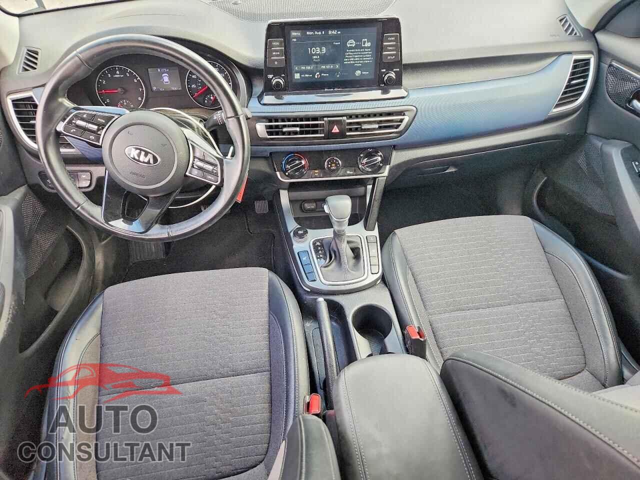 KIA SELTOS 2021 - KNDEUCAA9M7094251