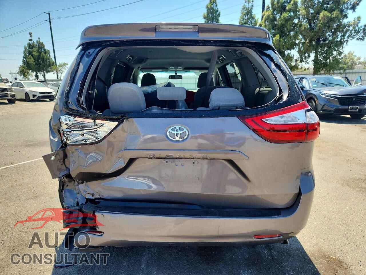 TOYOTA SIENNA 2015 - 5TDKK3DCXFS537196