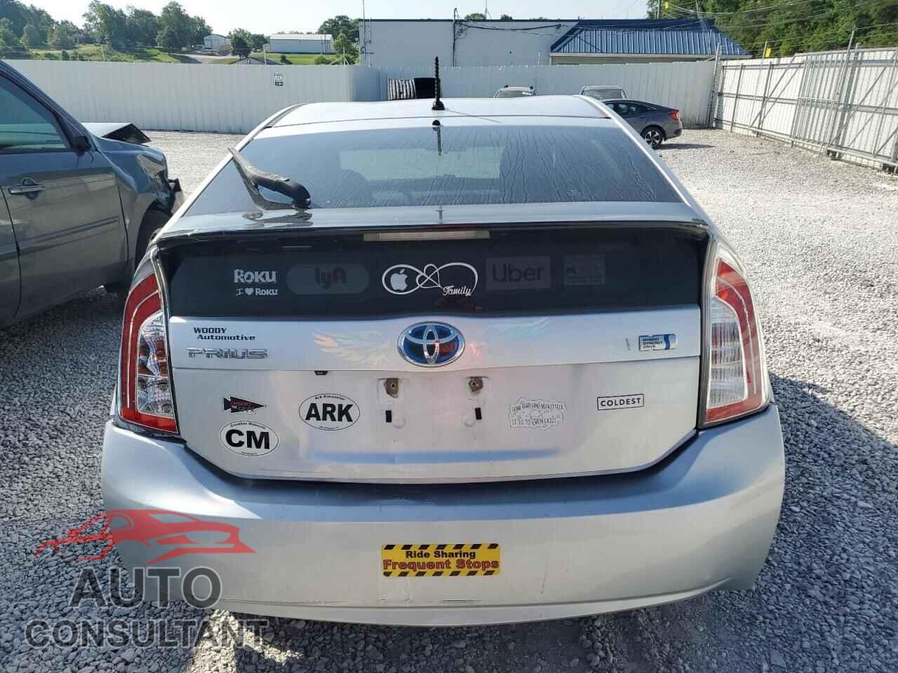 TOYOTA PRIUS 2015 - JTDKN3DU0F1946546