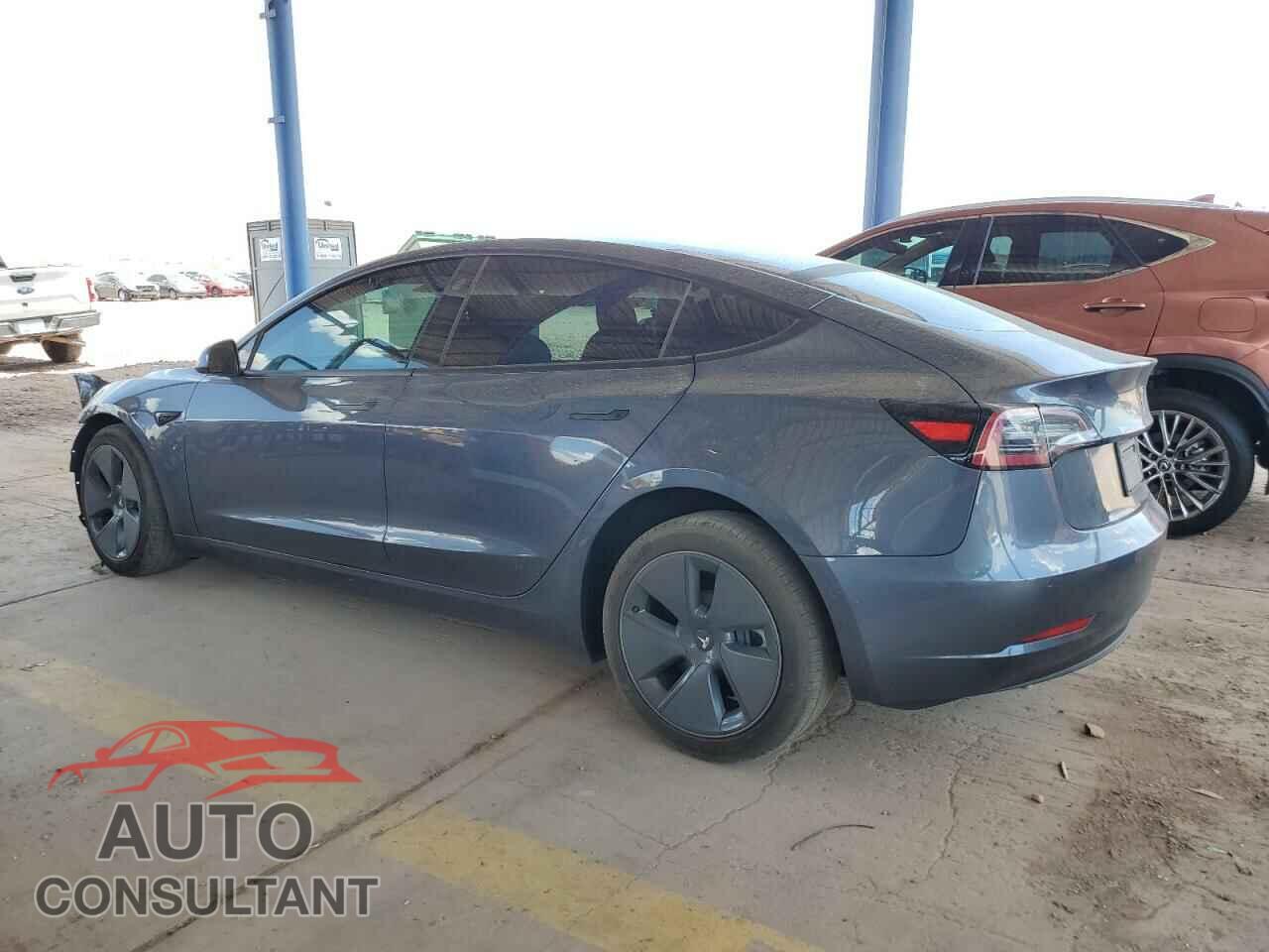TESLA MODEL 3 2022 - 5YJ3E1EB5NF174654