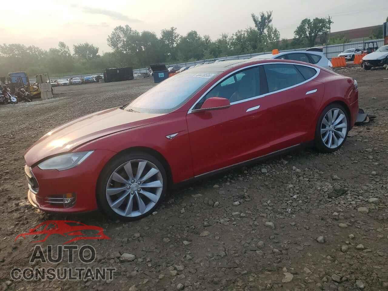 TESLA MODEL S 2013 - 5YJSA1CP7DFP10766