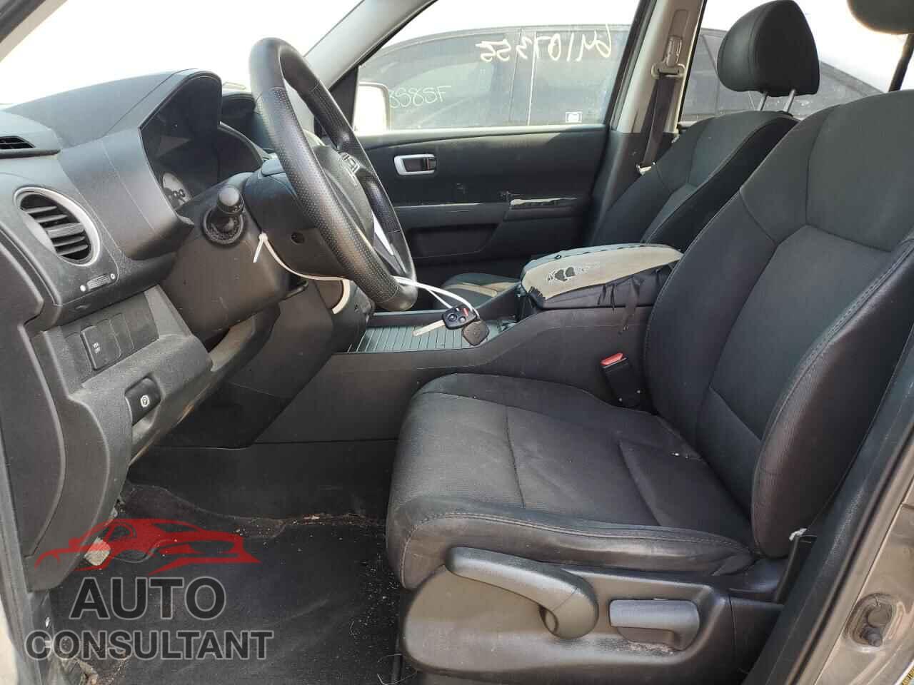 HONDA PILOT 2011 - 5FNYF4H21BB043443