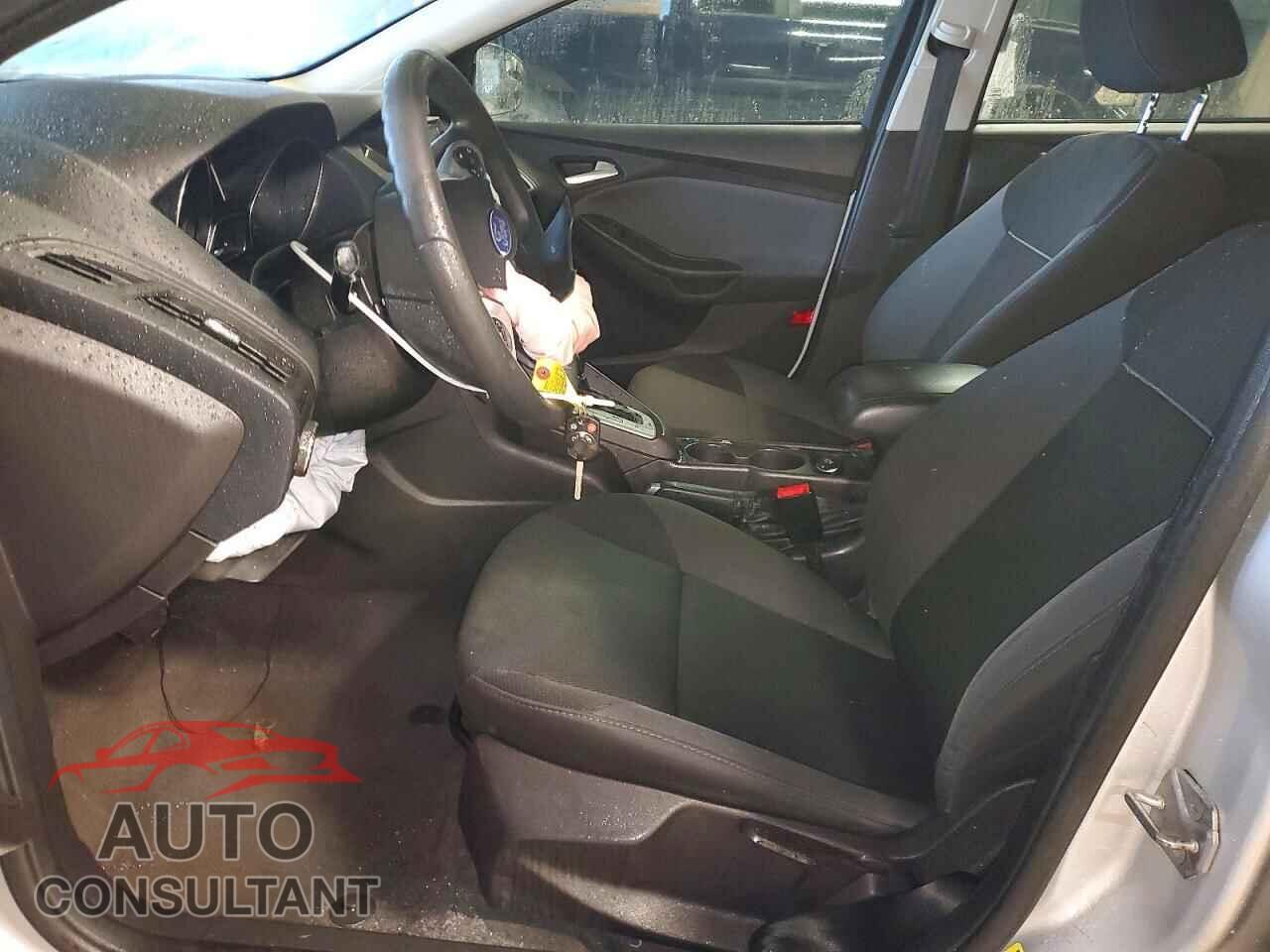 FORD FOCUS 2014 - 1FADP3F29EL106630