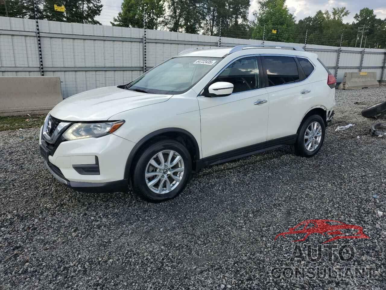 NISSAN ROGUE 2017 - KNMAT2MT0HP501016