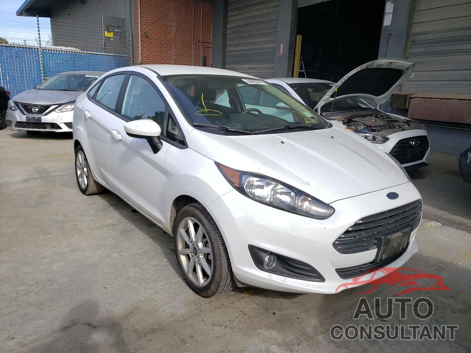 FORD FIESTA 2019 - 3FADP4BJ5KM137404