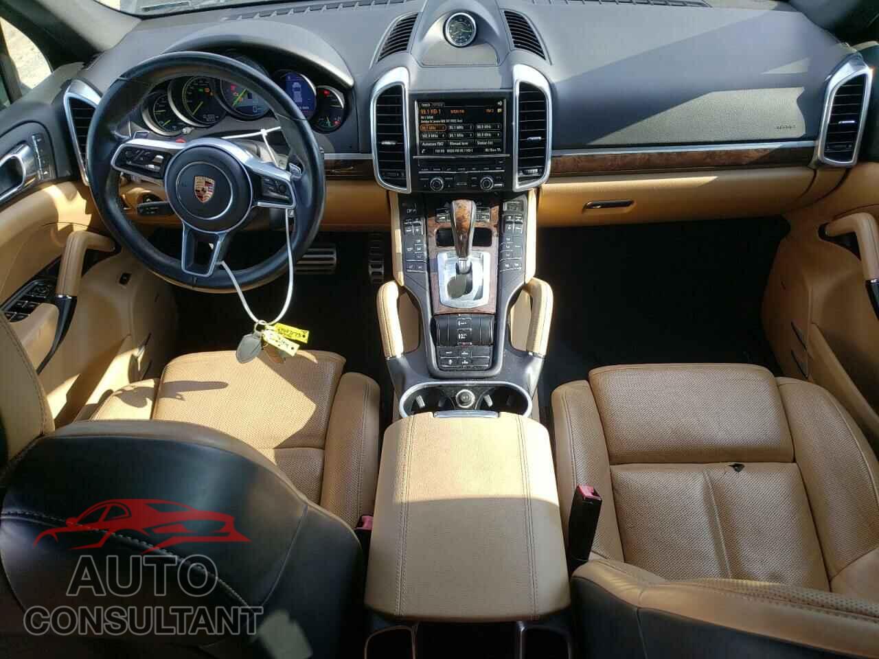 PORSCHE CAYENNE 2016 - WP1AE2A21GLA64556