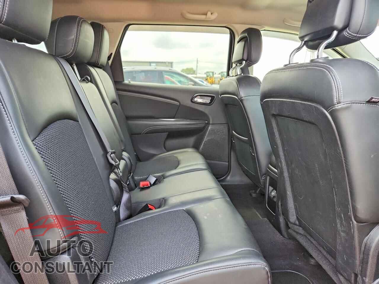 DODGE JOURNEY 2015 - 3C4PDCGG2FT553655