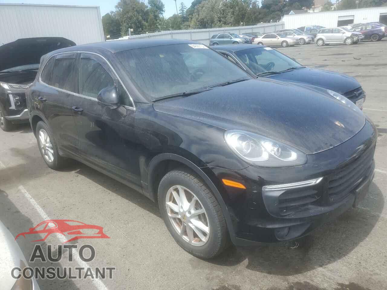 PORSCHE CAYENNE 2016 - WP1AA2A21GKA08974