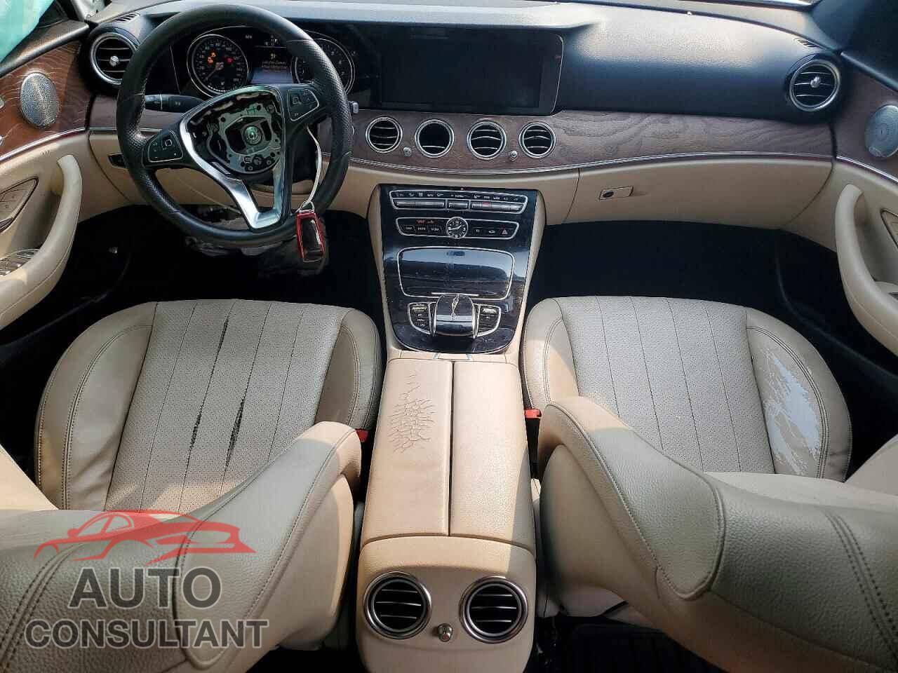 MERCEDES-BENZ E-CLASS 2017 - WDDZF4KB2HA031743