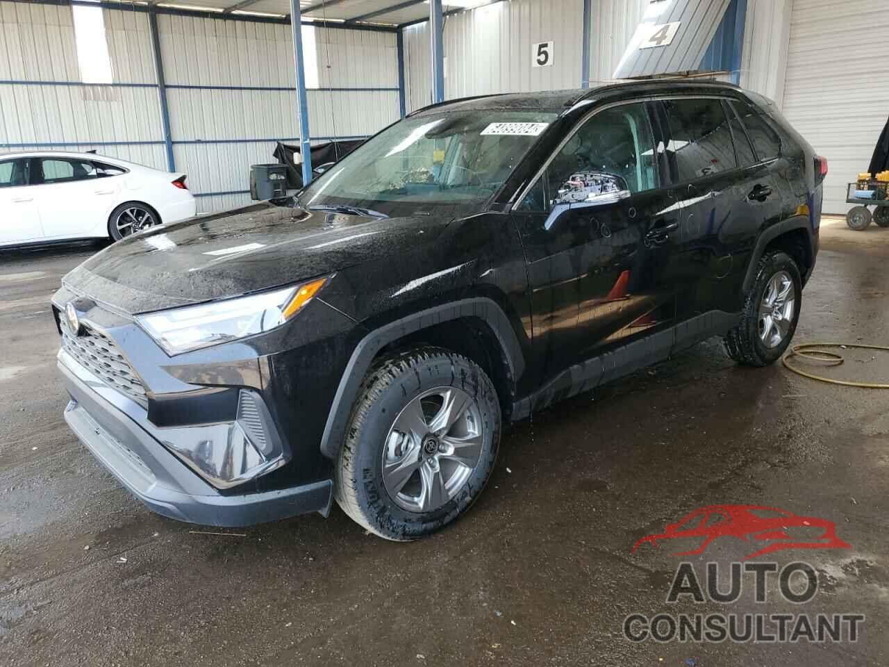 TOYOTA RAV4 2024 - 2T3W1RFV0RC267843