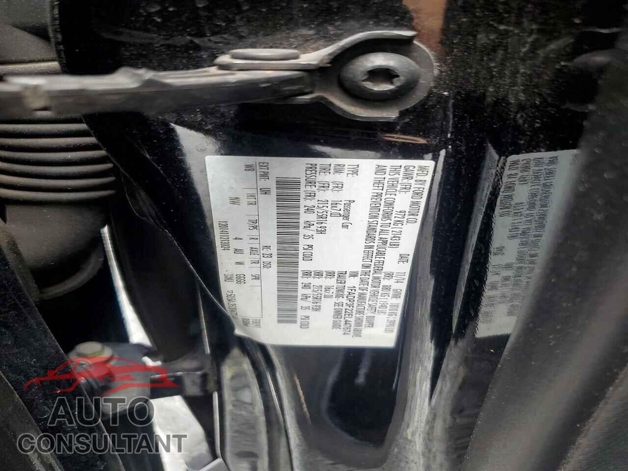 FORD FOCUS 2014 - 1FADP3F22EL447674