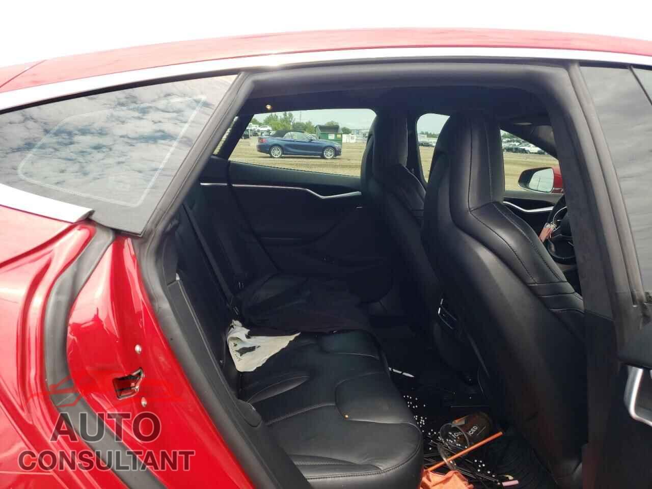 TESLA MODEL S 2016 - 5YJSA1E26GF139101