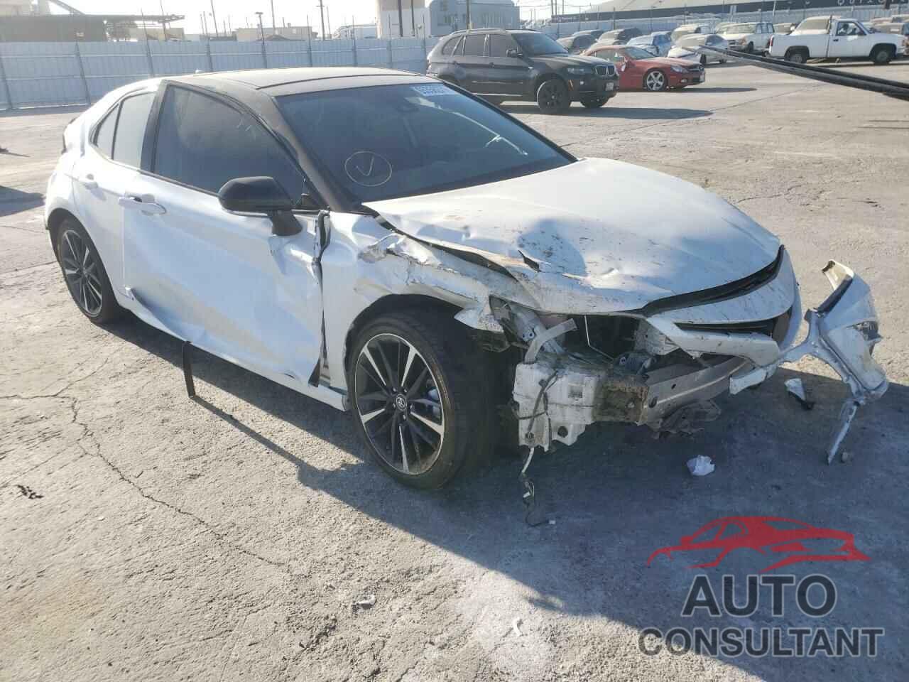 TOYOTA CAMRY 2019 - 4T1B61HK6KU180630