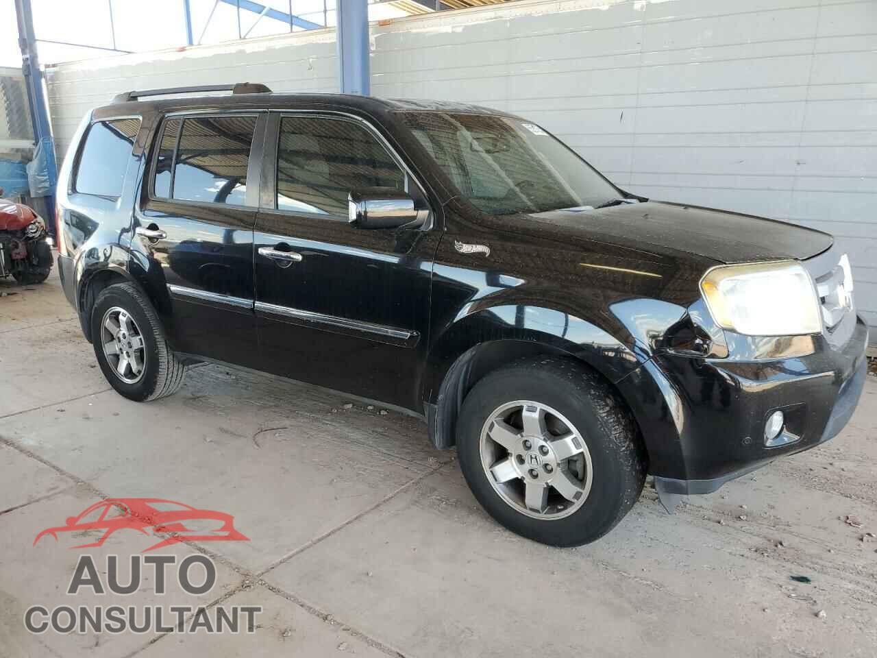 HONDA PILOT 2011 - 5FNYF3H94BB051155