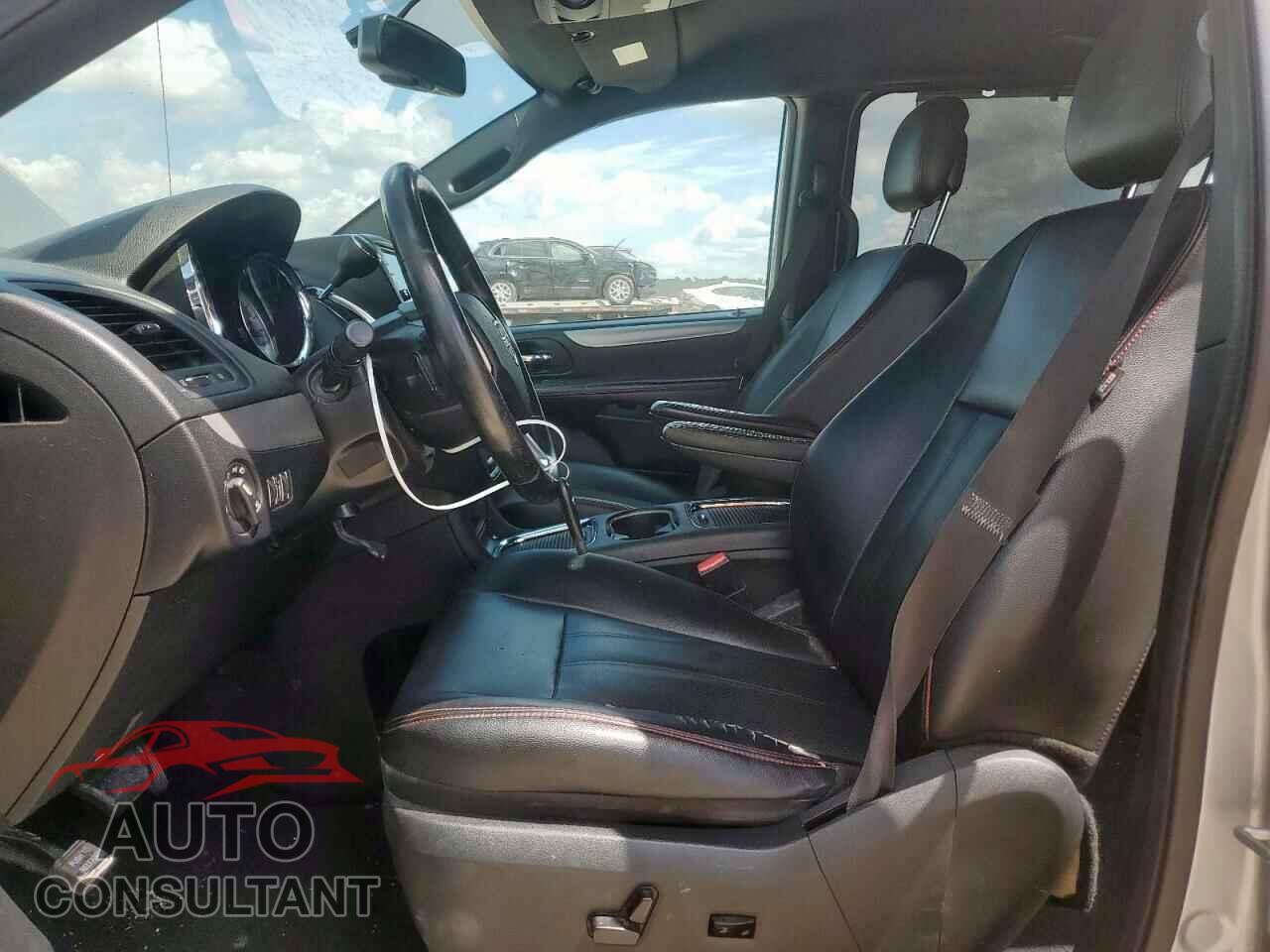 DODGE CARAVAN 2017 - 2C4RDGEG1HR852501