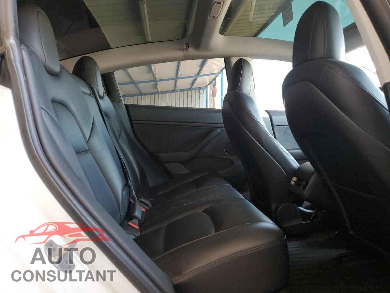 TESLA MODEL 3 2023 - 5YJ3E1EA2PF450136