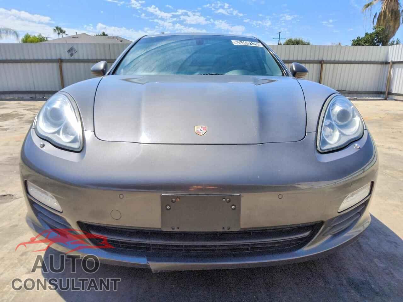 PORSCHE PANAMERA 2013 - WP0AA2A70DL013943