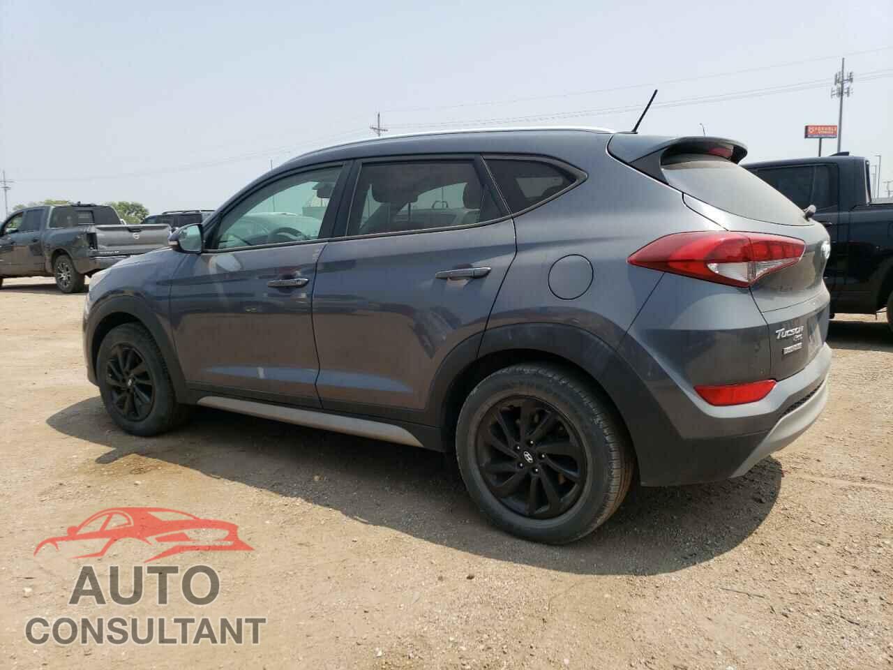 HYUNDAI TUCSON 2017 - KM8J3CA28HU304562