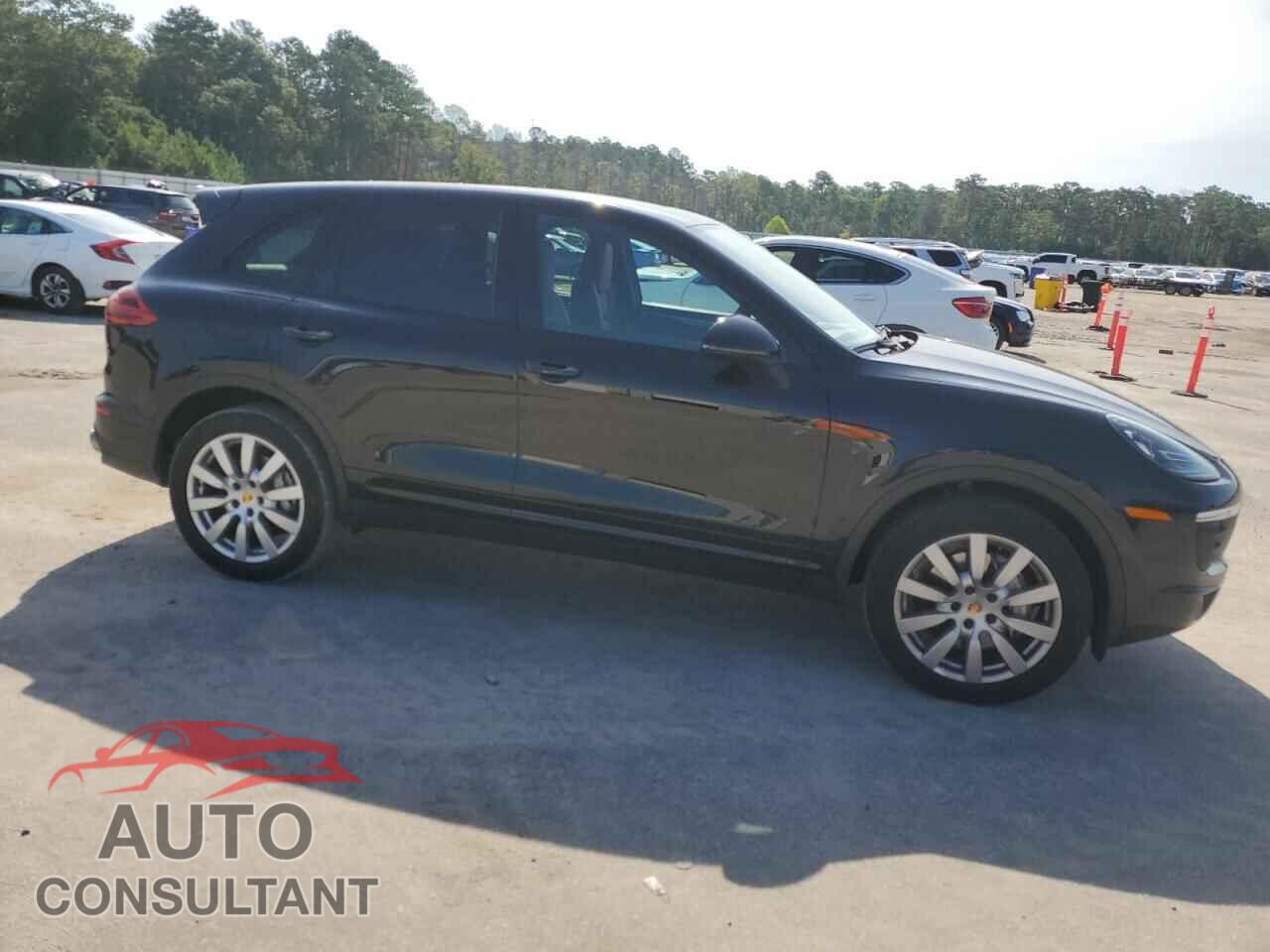 PORSCHE CAYENNE 2017 - WP1AB2A21HLA52272