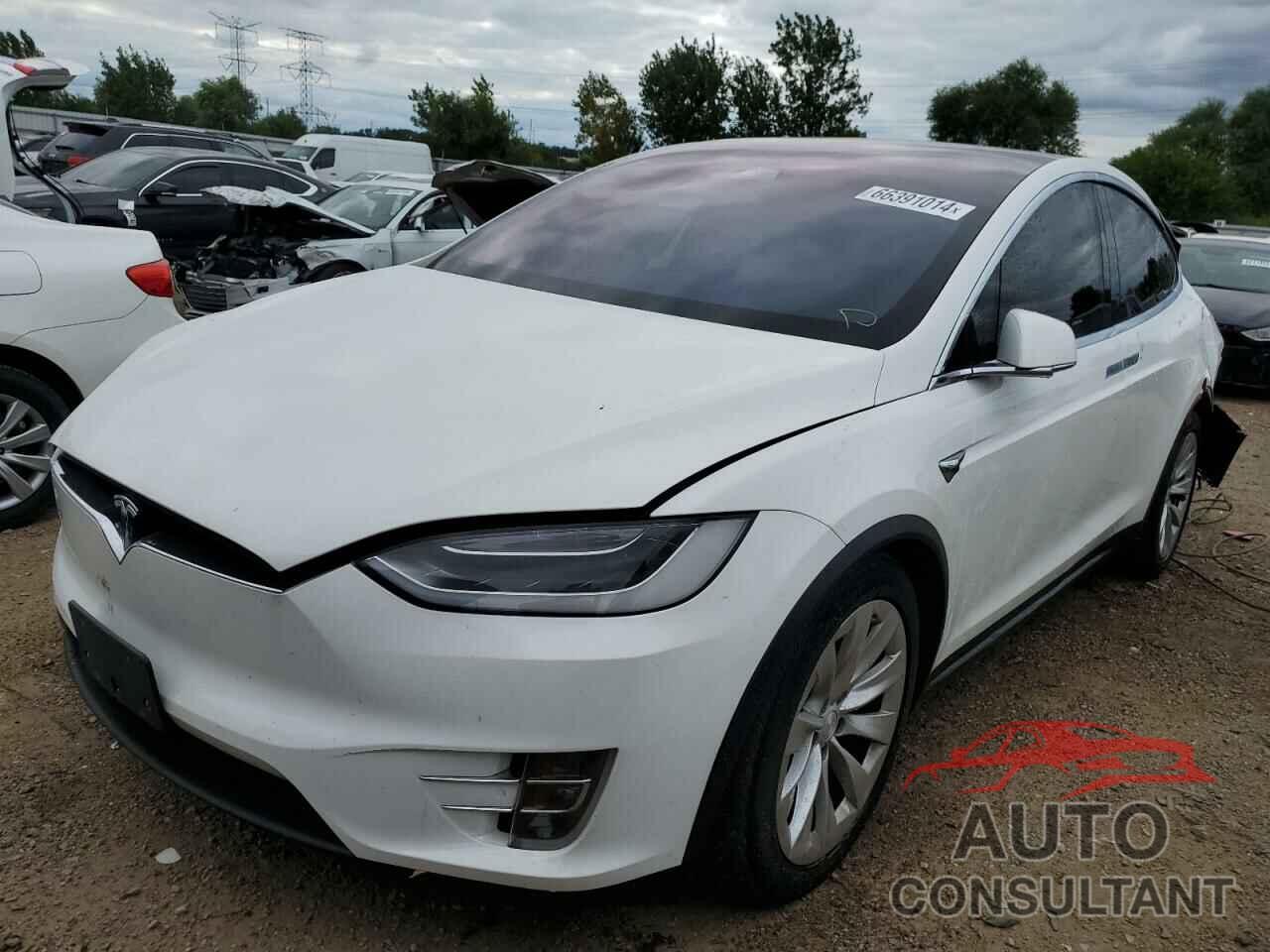 TESLA MODEL X 2018 - 5YJXCDE26JF104146