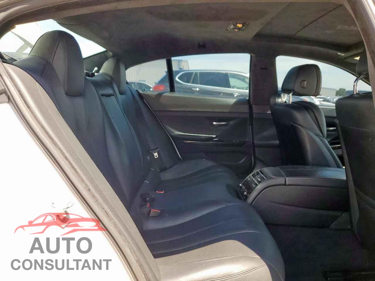 BMW 6 SERIES 2015 - WBA6B8C54FD453658
