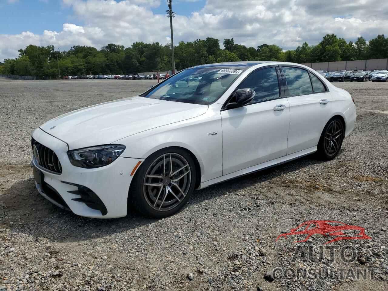 MERCEDES-BENZ E-CLASS 2022 - W1KZF6BB4NB044009