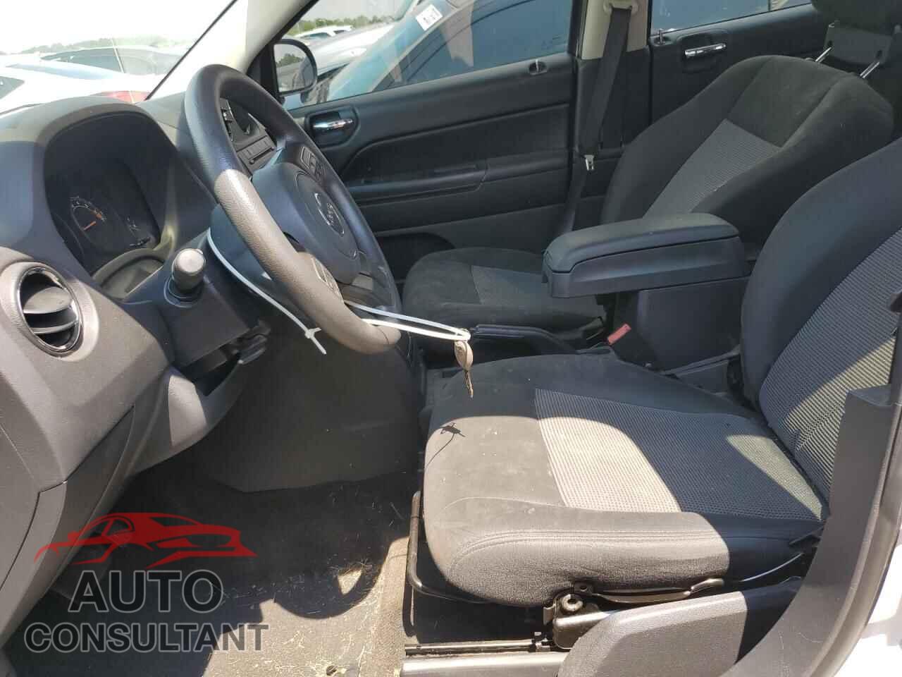 JEEP COMPASS 2014 - 1C4NJDBB0ED567771