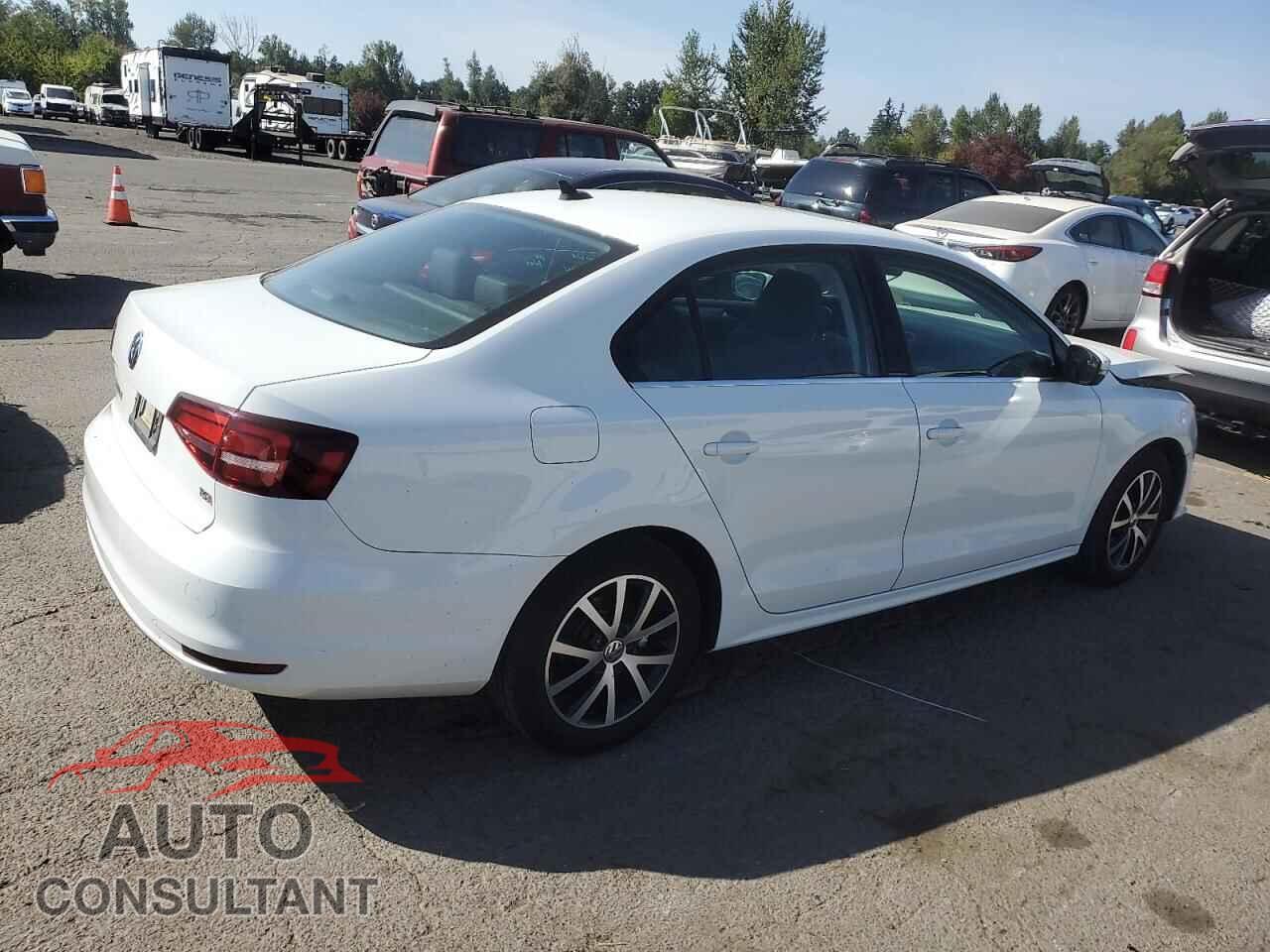 VOLKSWAGEN JETTA 2017 - 3VWDB7AJ8HM295611