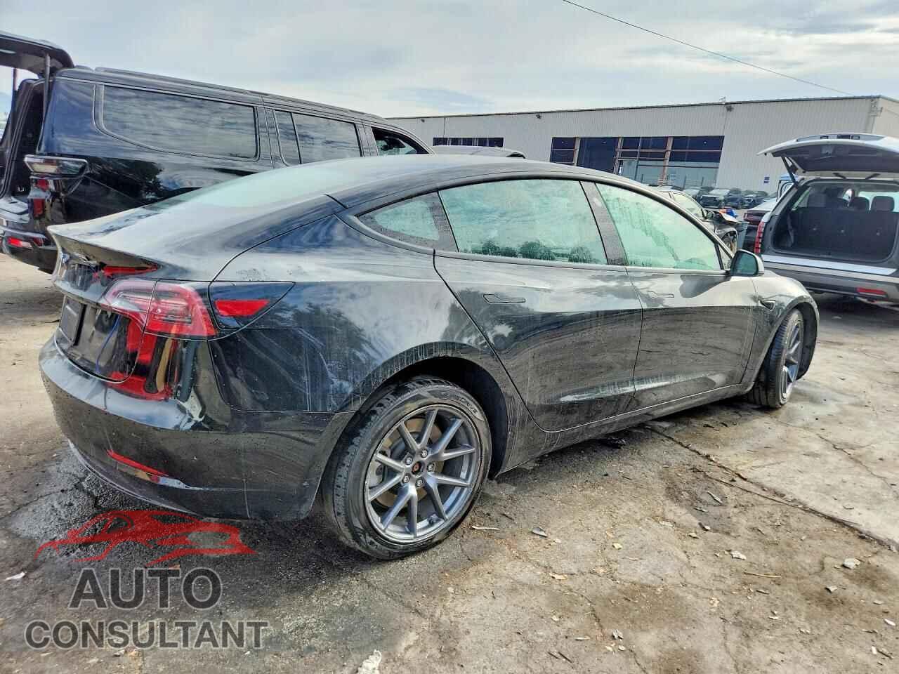 TESLA MODEL 3 2023 - 5YJ3E1EA3PF453675