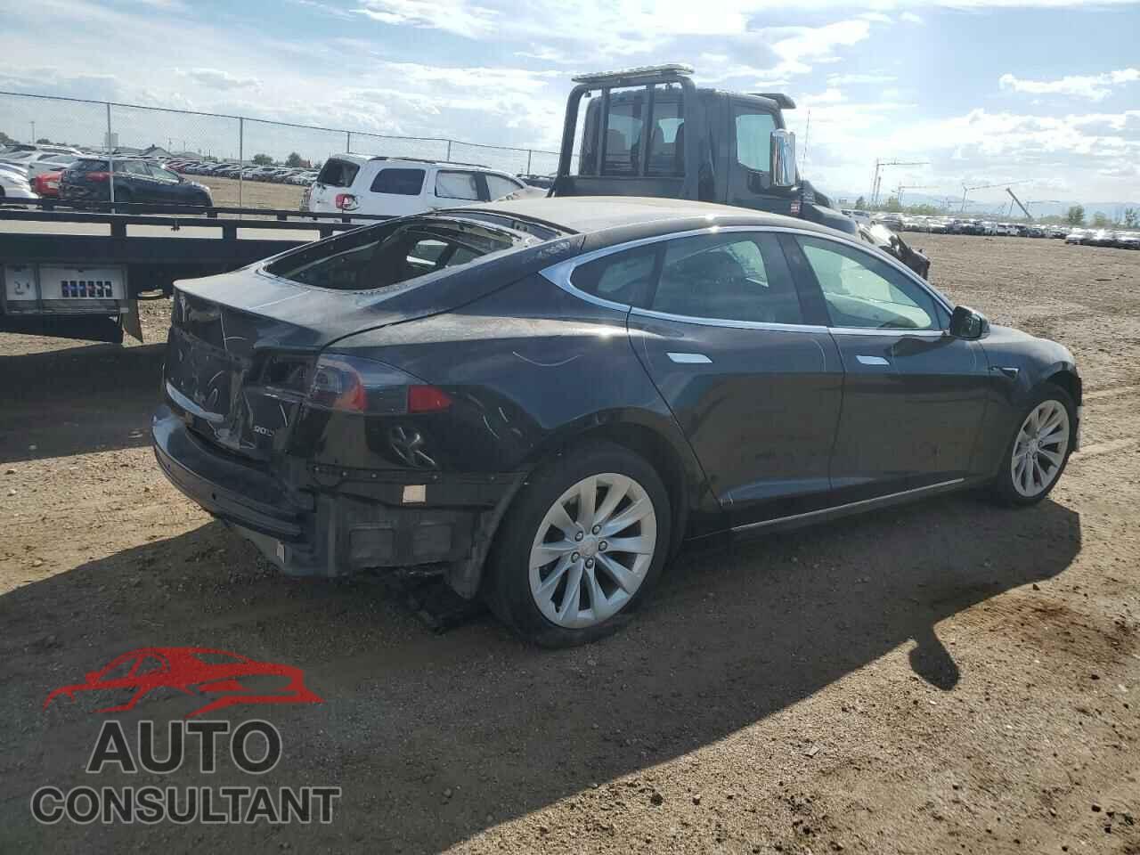 TESLA MODEL S 2017 - 5YJSA1E20HF188179