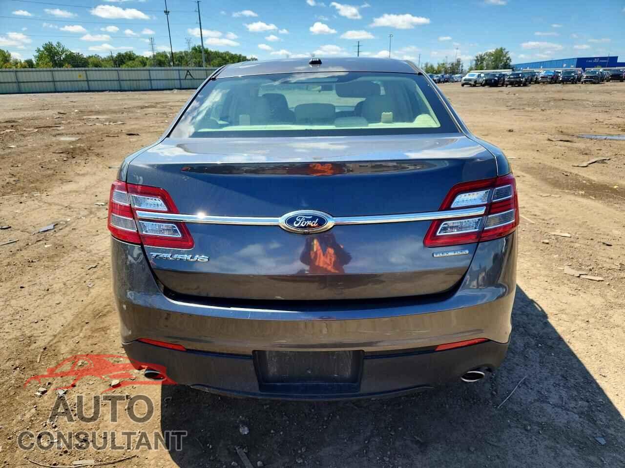 FORD TAURUS 2017 - 1FAHP2D83HG139283