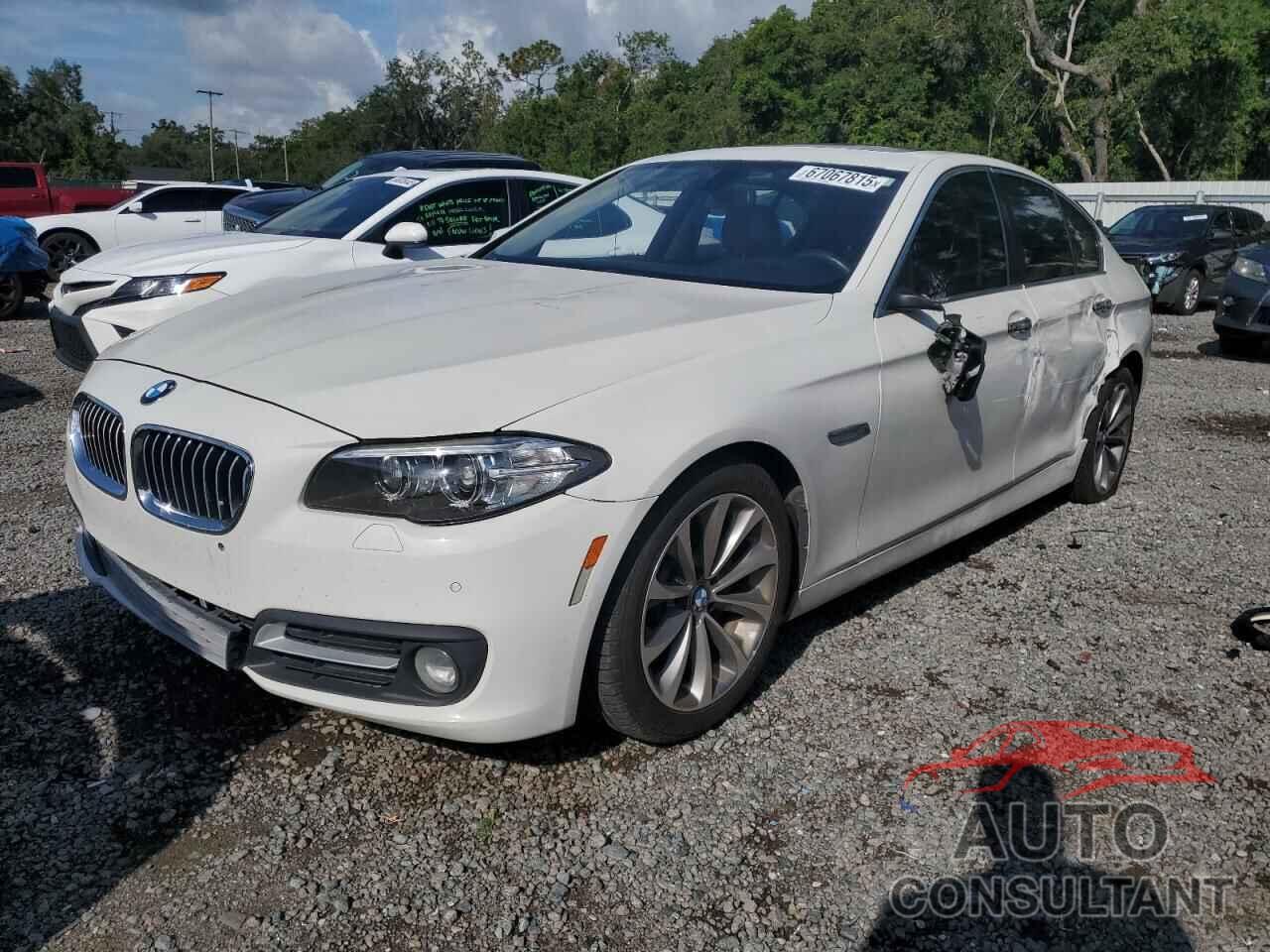 BMW 5 SERIES 2016 - WBA5A5C50GG347088